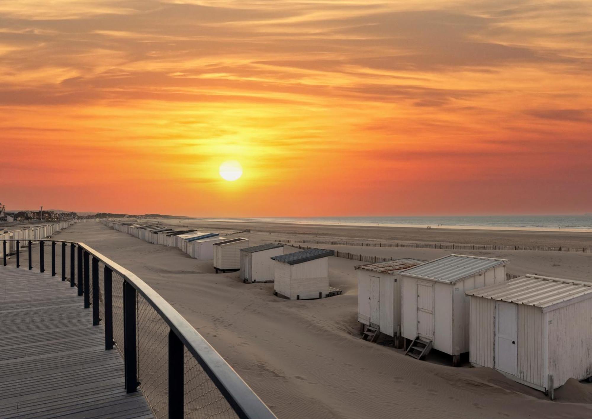 Apartamento Le Jean De Fiennes Calais Exterior foto